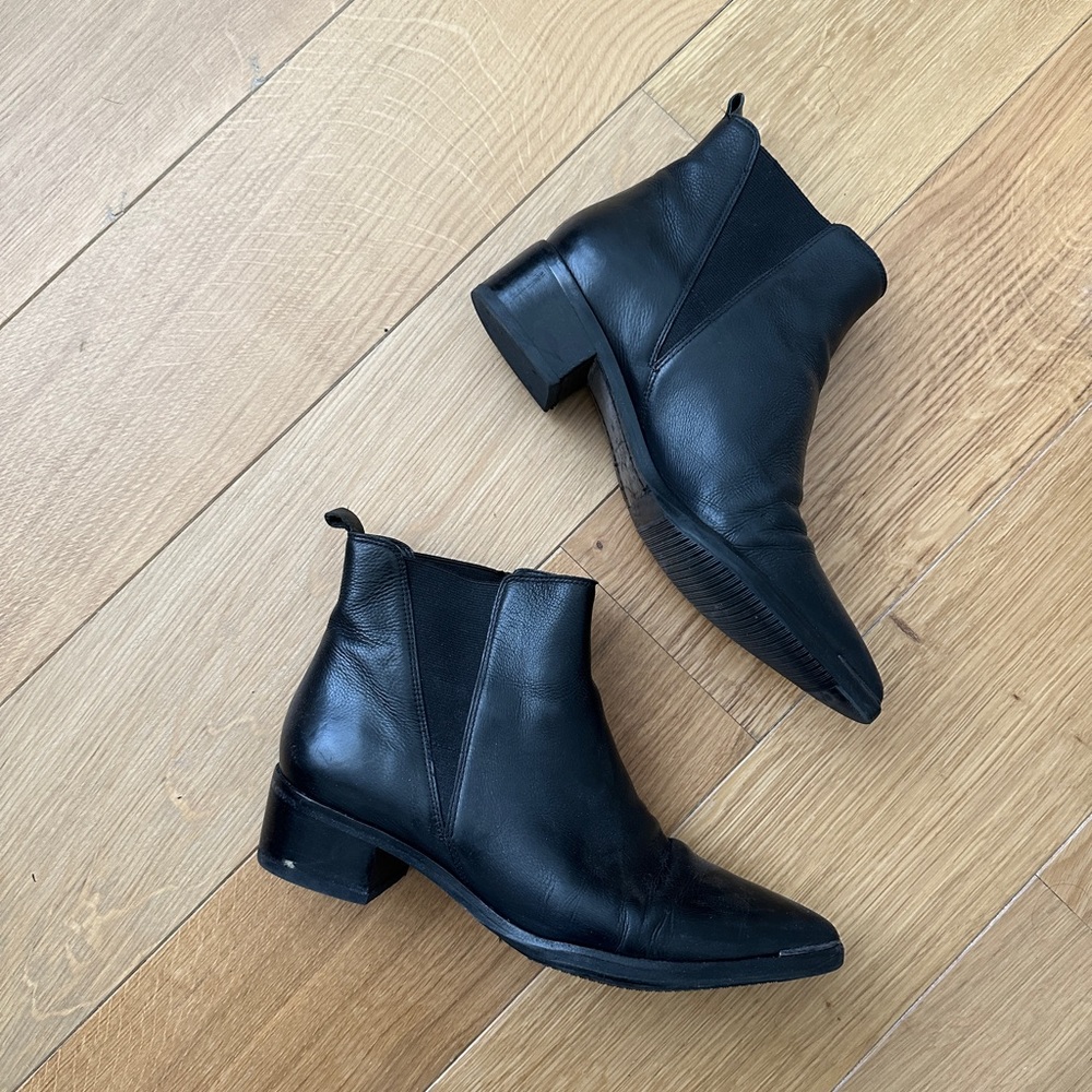 Marc Fisher Yale Boot